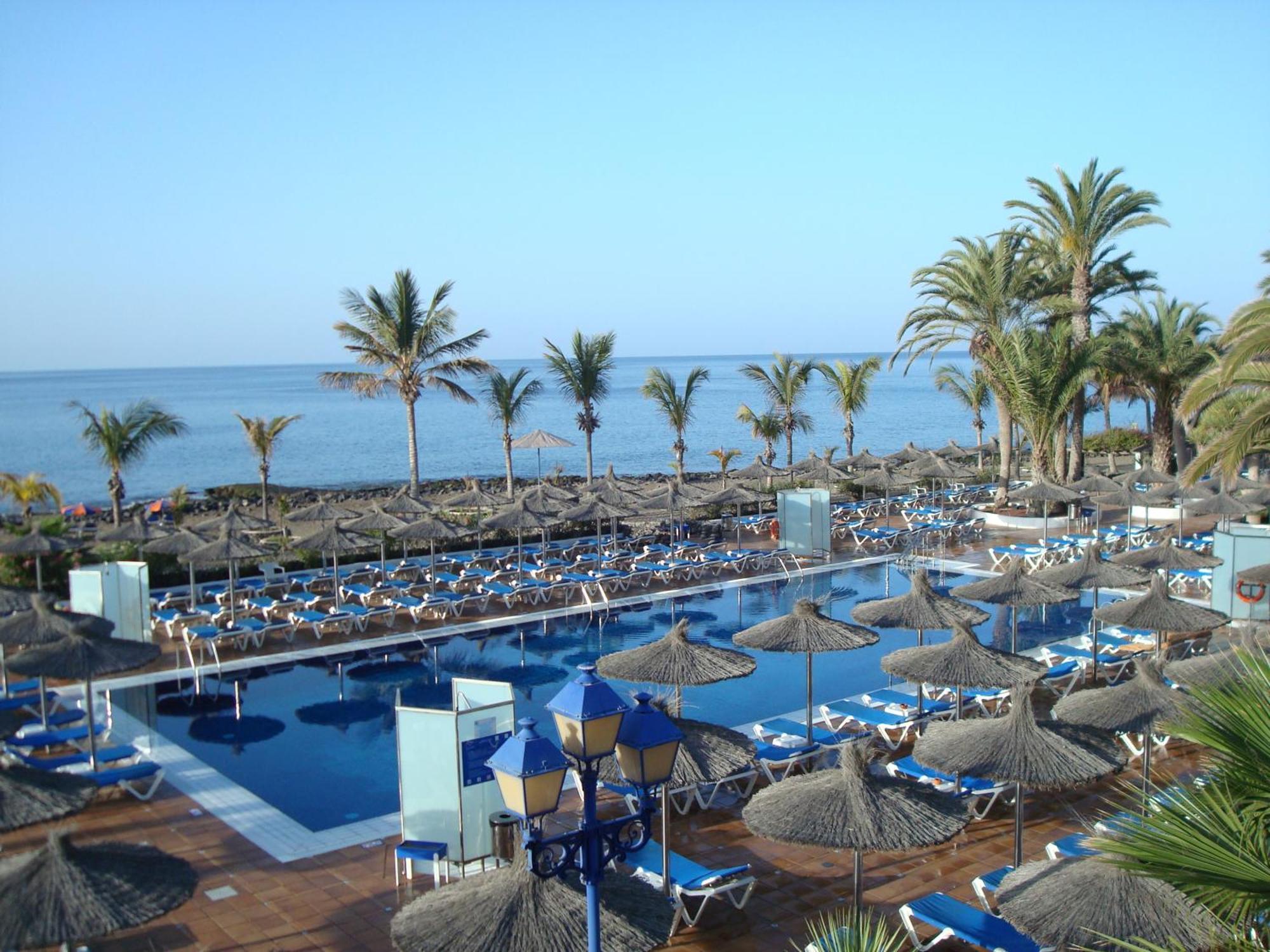 Vik Hotel San Antonio Puerto del Carmen  Kültér fotó