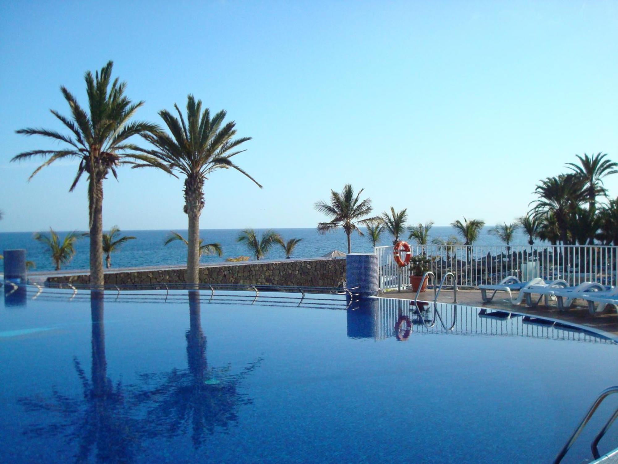 Vik Hotel San Antonio Puerto del Carmen  Kültér fotó