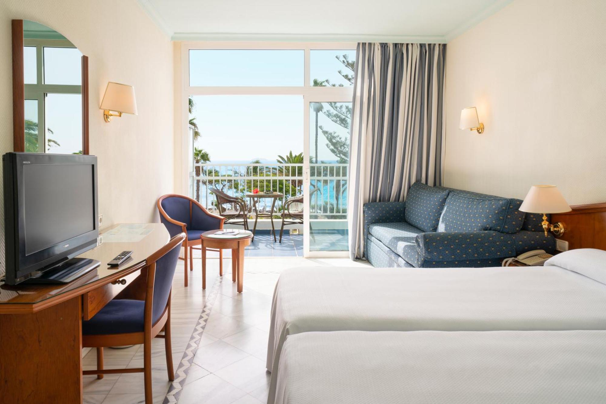 Vik Hotel San Antonio Puerto del Carmen  Kültér fotó